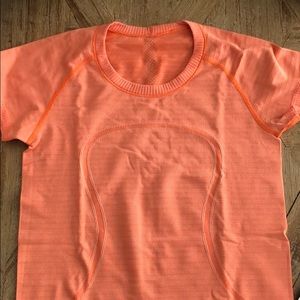 Lululemon Swiftly tech short sleeve crew